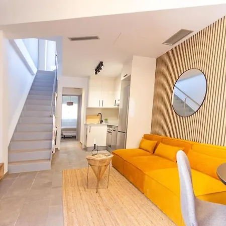 Duplex With Terrace Near Bcn Apartmán Terrassa