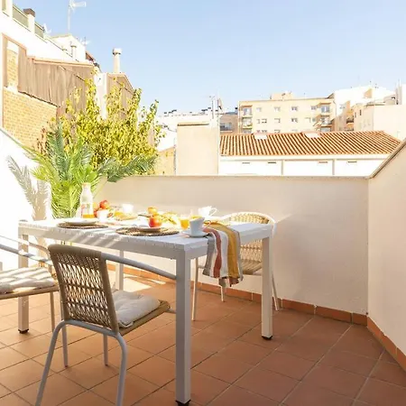 Duplex With Terrace Near Bcn *